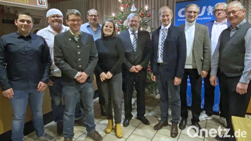 Der CSU-Ortsverband Wernberg-Köblitz, MdL Alexander Flierl und Bürgermeister Konrad Kiener sagten beim CSU-Neujahrsempfang den Vertretern der Vereine, Hilfsorganisationen und Kirchen ein großes Dankeschön für ihr ehrenamtliches Engagement. Bild: wee
