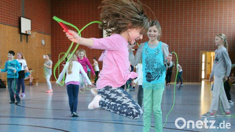 "Kinder brauchen mehr Bewegung", sagt der Orthopäde Robert Drechsel. Wer in jungen Jahren nicht rastet, wird später einmal davon profitieren. Symbolbild: war