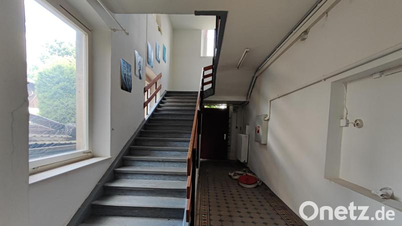 In der ehemaligen Knabenschule (Rio-Gebäude) könnte auch ein Jugendtreff eingerichtet werden. Das Gebäude in der Bahnhofstraße 18 hat die Stadt Waldershof bereits erworben. Bild: Architekturbüro Kuchenreuther/exb