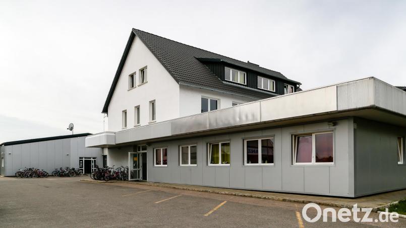 Die Gemeinschaftsunterkunft an der Egelseer Straße in Schwandorf gehört zu den Einrichtungen, in denen im Landkreis Schwandorf Geflüchtete leben. Archivbild: Hösamer