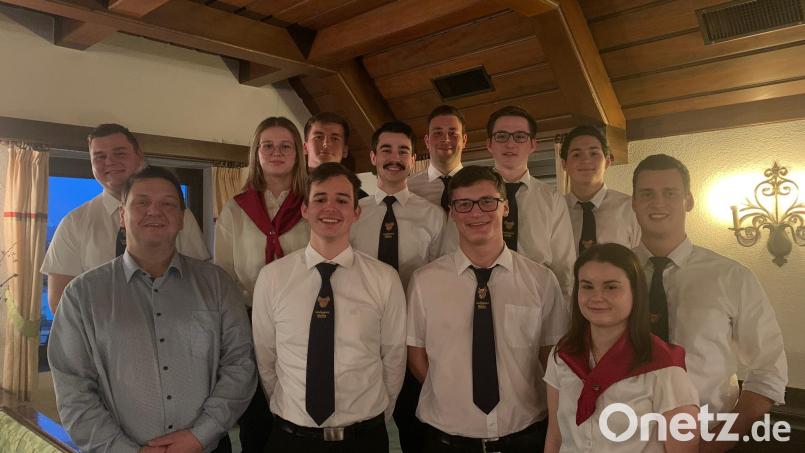 Neuwahlen standen bei der Jahreshauptversammlung der KLJB Högling im Mittelpunkt. Unser Bild zeigt den neuen Vorstand. Bild: Anna Ries/exb