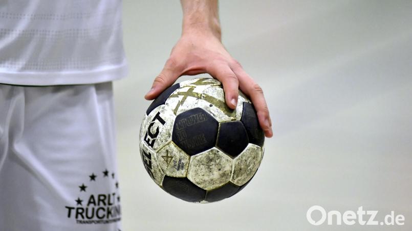 Die Handballer der SG Auerbach/Pegnitz haben die Konkurrenz weiter im Griff: Auch der TB Roding konnte den Spitzenreiter nicht stoppen. Symbolbild: Hubert Ziegler