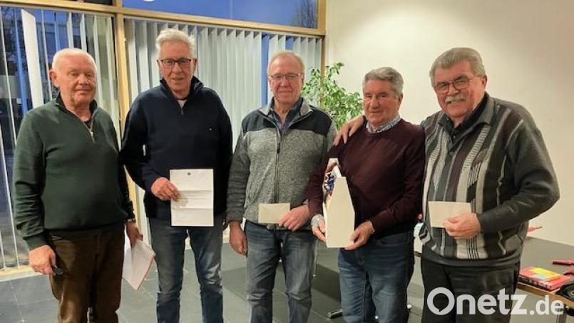 Auf dem Bild von links: Georg Kammerer, Werner Holl, Zitzmann Ernst, Weiß Bernhard, Lang Karl. Bild: Karin Neugirg /exb