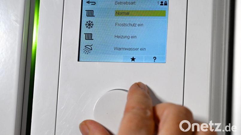 Bei der Bedienung seiner Gasheizung hat ein Senior in Oberfranken einen Fehler gemacht. Er löste ein Feuer aus. Symbolbild: Bernd Weißbrod/dpa