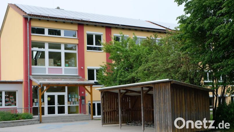 Die Energiesparmaßnahmen in der Grundschule Oberbibrach führen zu deutlichen Kostensenkungen. Weitere Energiesparvorschläge, zum Beispiel für Schule und Gemeindezentrum, erwartet sich der Gemeinderat mit dem Beitritt zum interkommunalen Klimaschutz-Netzwerk Bild: do