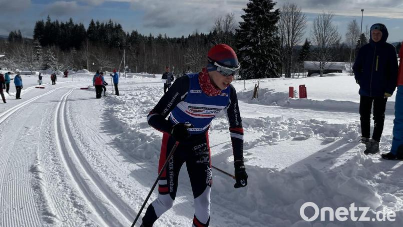 Tobias Loos beim Rennen in der klassischen Technik. Bild: chl