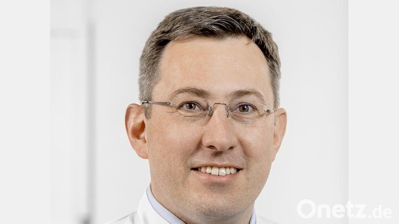 Prof. Dr. med. Christian Ritter, Chefarzt der Klinik für Radiologie, widmet sich beim Gesundheitsforum dem Thema bildgebende Verfahren des Herzens. Bild: Daniela Hottner - Marcus Rebmann/exb