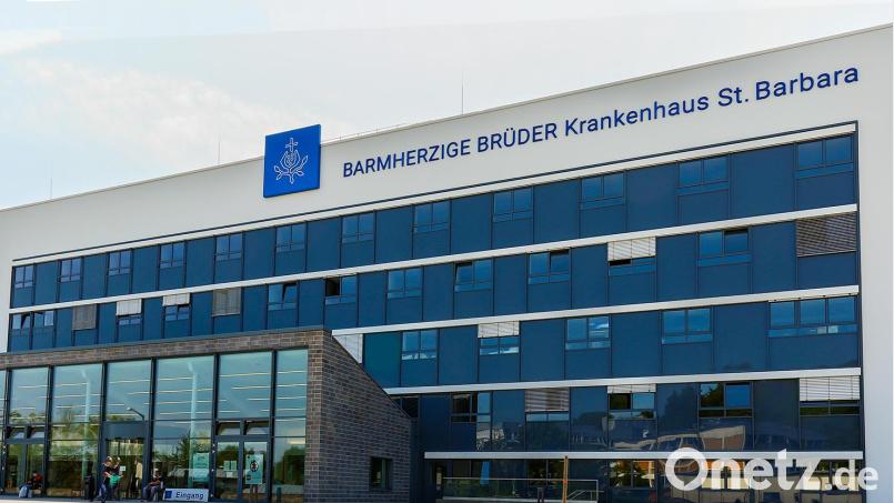 Ab Freitag, 10. Februar, werden die Besucherregeln im Krankenhaus St. Barbara Schwandorf weiter gelockert. Archivbild: Hösamer