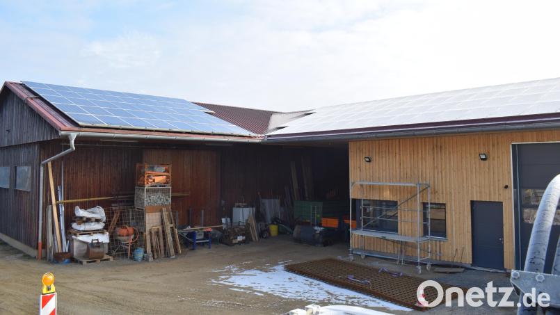 Auf den Dachflächen des Bauhofes ist bisher die einzige kommunale PV-Anlage installiert. Luft nach oben wäre noch reichlich vorhanden. Bild: bnr