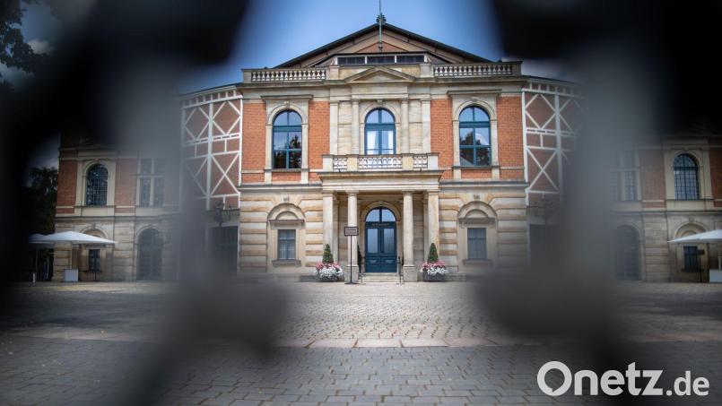 Das Festspielhaus auf dem Grünen Hügel. Bild: Daniel Karmann/dpa/Archivbild