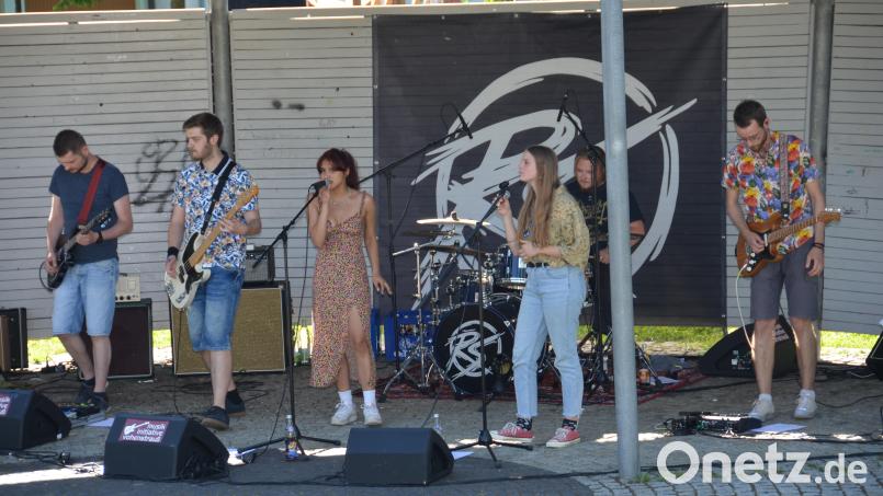 &quot;Random System&quot; rockten am Sonntagabend den Stadtpark. Erstmals war die Band bei der Sommerserenade vertreten. Bild: dob