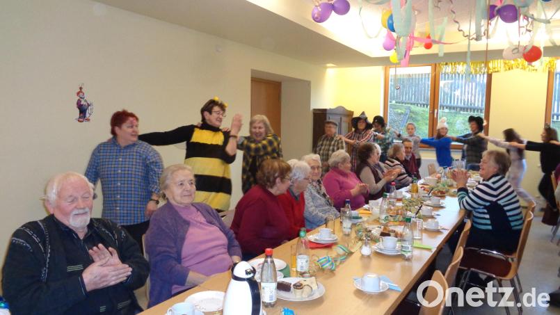 Viel Spaß hatten die Besucher beim Faschingskranzl des Seniorentreffs Winklarn-Thanstein im Pfarrsaal. Bild: amö