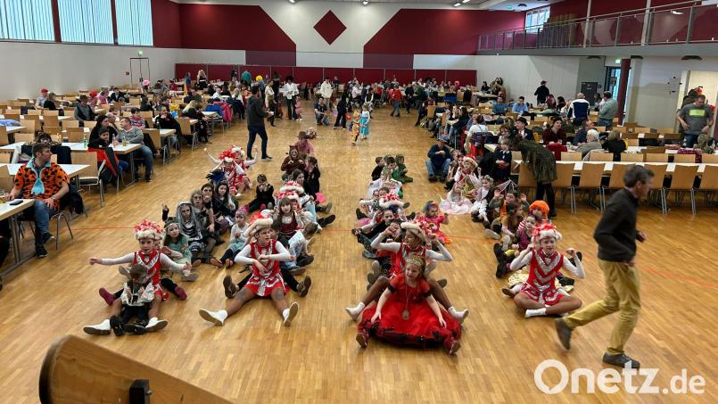 Beim Kinderfasching war nochmal viel los in der Nordgauhalle. Bild: Wisgickl/exb