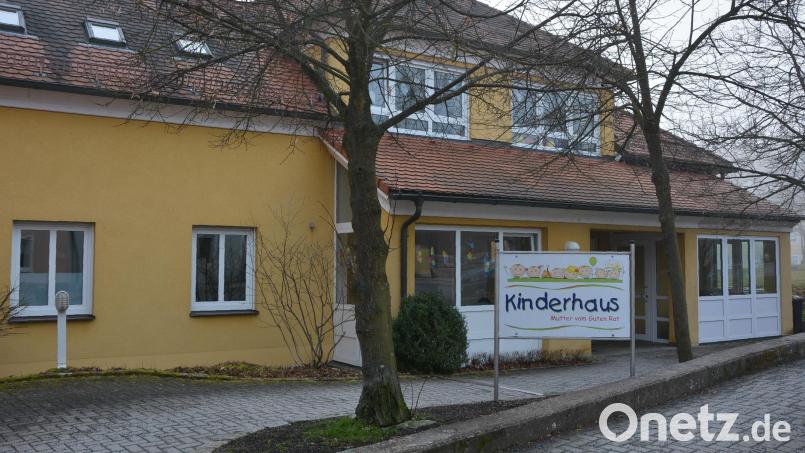 In der März-Sitzung will der Konnersreuther Marktrat über eine Gebührenerhöhung im Kinderhaus „Mutter vom guten Rat“ entscheiden. Das Defizit beim Betrieb der Einrichtung im vergangenen Jahr betrug 237.000 Euro. Bild: jr