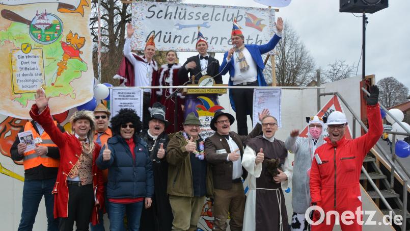 Kommunalpolitiker aus dem Landkreis bei der Abstimmung über das Narrenschutzgebiet Münchenreuth. Bild: jr