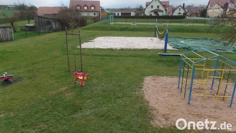 Der Generationenspielplatz soll mit dem Kleinprojekt „Noch mehr Natur und Abenteuer“ mit einer Förderung aus dem Regionalbudget des Kooperationsraumes „Vierstädtedreieck“ aufgewertet werden. Bild: br