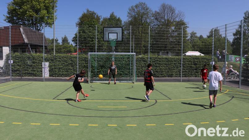 Der Platz der Begegnung in Tirschenreuth wird am 13. Mai zum Spielfeld für den Spaßtag des Jugendrates Tirschenreuth. Das junge Gremium feiert dann sein 10. Jubiläum. Archivbild: kro