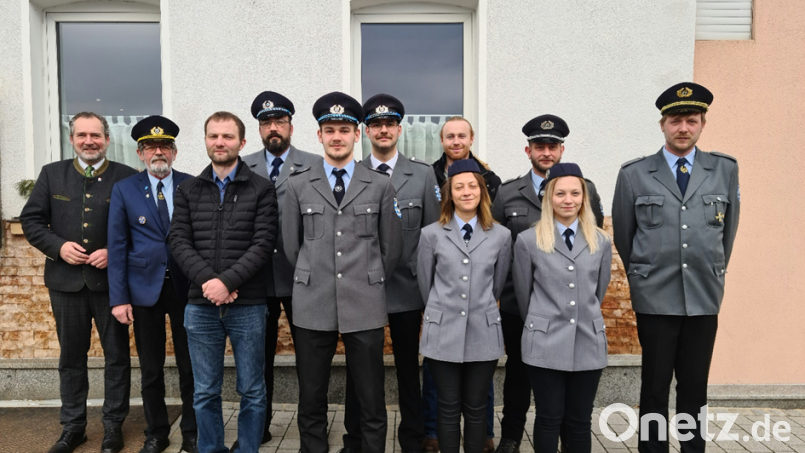 Das neue Vorstandsteam der Nabburger Soldaten- und Kriegerkameradschaft zeigt unser Foto. Bild: Meier/exb