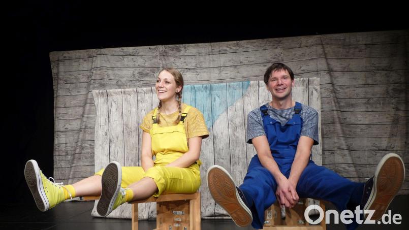 Mit dem Stück FarbAffenLand startet das Amberger Kindertheaterfestival im Stadttheater. Bild: Steffi Bürger/exb