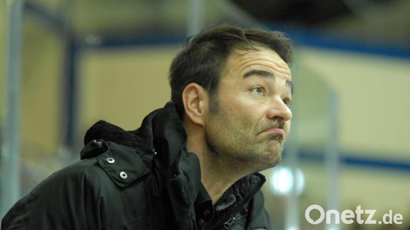 Unter der Regie von Blue-Devils-Chefcoach Sebastian Buchwieser findet am Samstag, 20. August, um 10.30 Uhr ein öffentliches Training in der Weidener Hans-Schröpf-Arena statt. Archivbild: Gebert