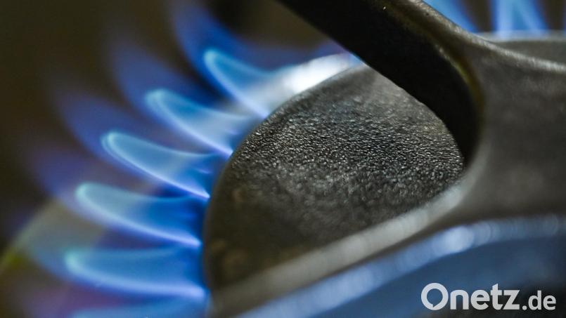 Wer mit Gas kocht oder heizt, muss nicht nur die höheren Preise schultern, sondern ab Oktober auch noch die Gasumlage. Symbolbild: Patrick Pleul