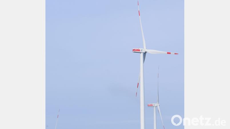 Der Marktgemeinderat lehnt den Antrag auf Vorbescheid zur Errichtung und Betrieb von zwei Windkrafträdern östlich von Winbuch ab. Die Bürger haben fleißig Unterschriften gegen dieses Ansinnen gesammelt. Bild: bö