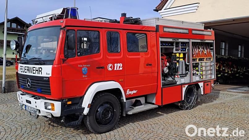 Die 25 Jahre sieht man dem stets gepflegten LF 8/6 der Feuerwehr Brand nicht an. Dennoch entspricht es nicht mehr dem Stand der Technik und muss ersetzt werden, damit die Feuerwehr ihre Aufgaben optimal erfüllen kann. Bis es durch ein neues LF 20 KatS ersetzt wird, dauert es aber noch. Ob das bis 2027 gelingt, ist fraglich. Bild: ld