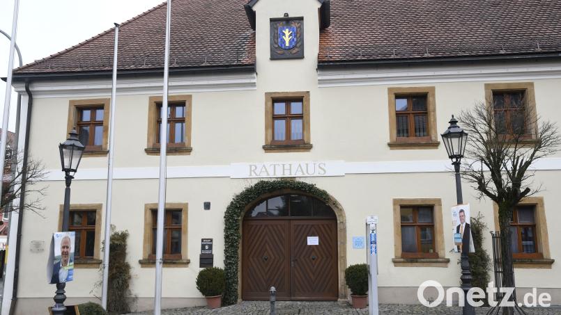 Das Rathaus der Stadt Schnaittenbach. Bild: Petra Hartl