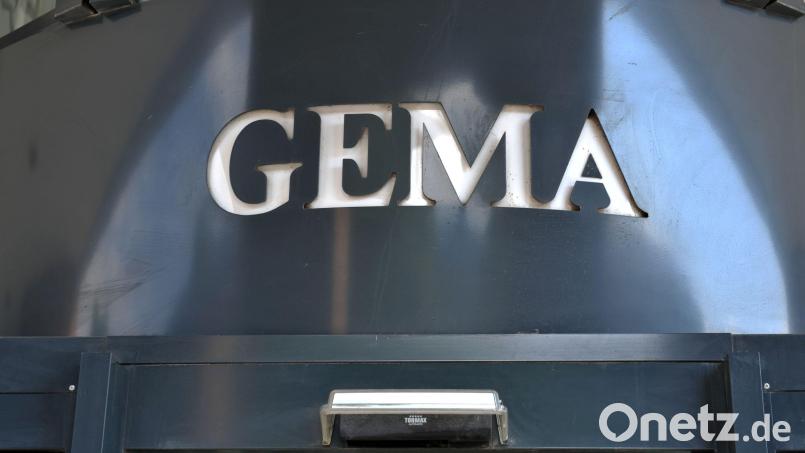 Der Freistaat übernimmt künftig Gema-Gebühren bei Veranstaltungen von Vereinen. Symbolbild: Frank Leonhardt/dpa