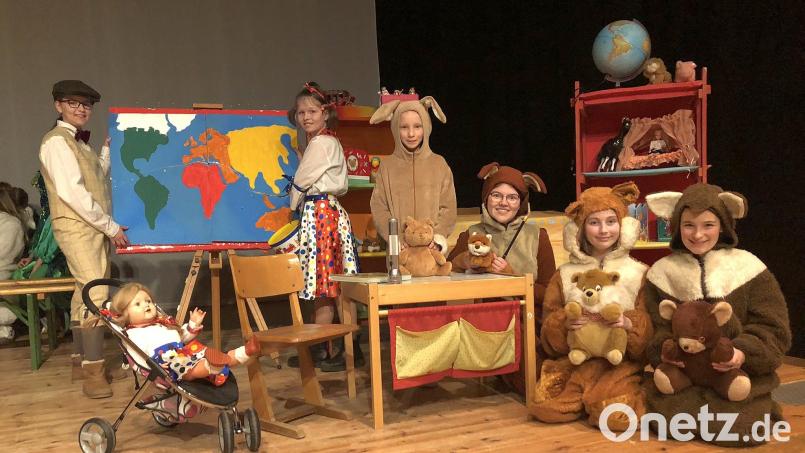 Im Musical &quot;Felicitas Kunterbunt&quot; wird Marthas Spielzeug lebendig. Premiere feiert das Stück in Wiesau am 1. April. Wiederholt wird es einen Tag danach. Bild: wro
