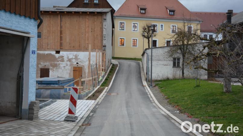 Kurz vor der Fertigstellung steht der Ausbau des Urlspitzwegs. Heuer werden nach Auskunft von Kämmerer Stefan Döllinger wohl noch Restkosten von rund 450.000 Euro auflaufen. Bild: jr