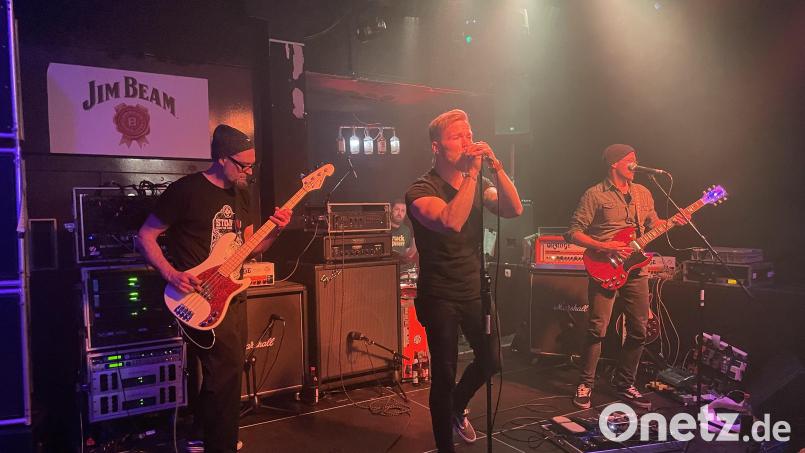 Vier Stoner-Rock-Bands spielten auf der Salute &quot;The Stage&quot;. Hier im Bild – &quot;Octofuzz&quot; aus Erfurt. Bild: Leon Karwath