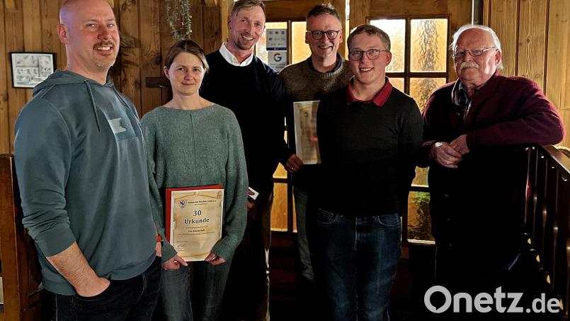 Ehrungen standen bei der Jahreshauptversammlung des RCW Weiden im Mittelpunkt: (von links) Andreas Zahn, Patrizia Keßl, Horst Fischer, Michael Hubrich, Andreas Schramek und Peter Hubrich. Bild: R. Kreuzer