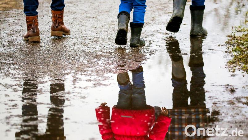 Der März war nass und kalt. Ob der April endlich frühlingshafter wird? Symbolbild: Thomas Warnack/dpa