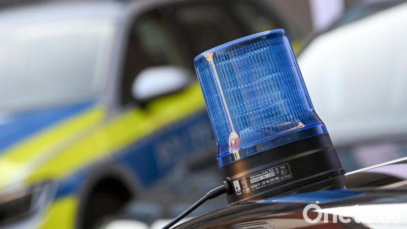 Bei einer Kontrolle fällt ein 33-Jähriger auf. Ein Drogenschnelltest bestätigt den Verdacht der Polizei. Symbolbild: Hendrik Schmidt/dpa