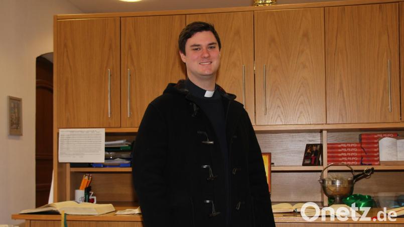 Kaplan Matthias Strätz arbeitet federführend das Konzept zum Schutz von Kindern und Jugendlichen der Pfarrei Heilige Dreifaltigkeit aus. Bild: ads