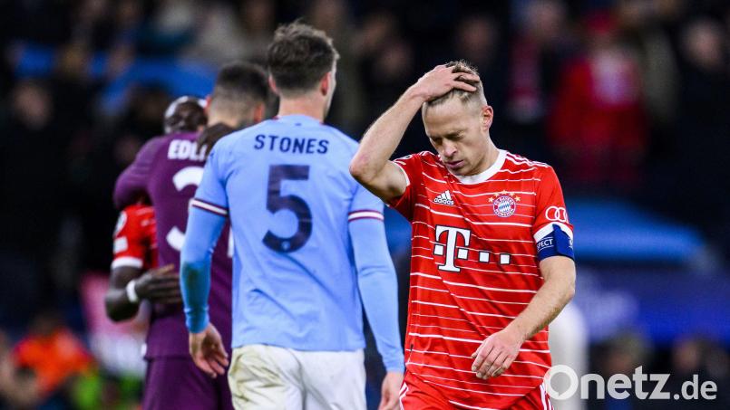 Bayern-Kapitän Joshua Kimmich (rechts) schlich nach dem 0:3 gegen ManCity frustriert vom Platz. Bild: Tom Weller/dpa