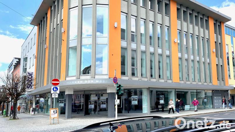 Jockwer ist in Weiden Geschichte. Voraussichtlich ab Juni eröffnet ein neues Geschäft. Bild: Gabi Schönberger