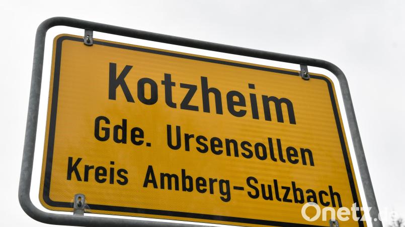 Diese Schild markiert im Normalfall den Ortsrand von Kotzheim. Nun befindet es sich vermutlich als Trophäe in einem Partykeller. Bild: Petra Hartl