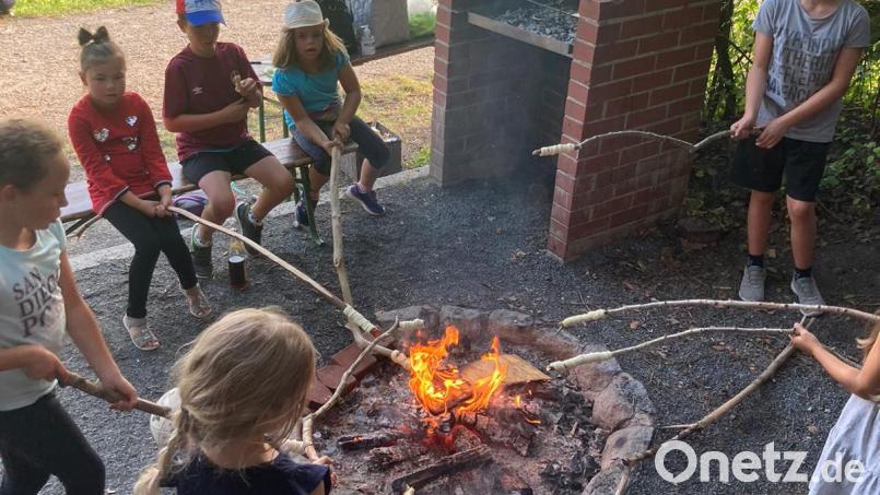 Die Angebote von Vereinen wie der Kolpingsfamilie Kemnath (im Bild eine Aktion beim Ferienprogramm) soll durch eine kommunale Jugendarbeit ergänzt werden. Archivbild: Mirjam Müller/exb