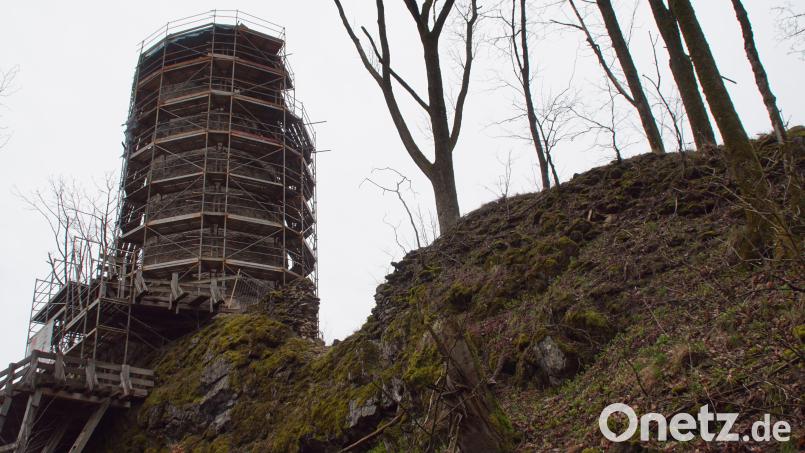 Ein markantes Denkmal: Die Burgruine Reichenstein. Nun wir wieder an der Restaurierung gearbeitet. Ein Ende ist in Sicht. Bild: mmj