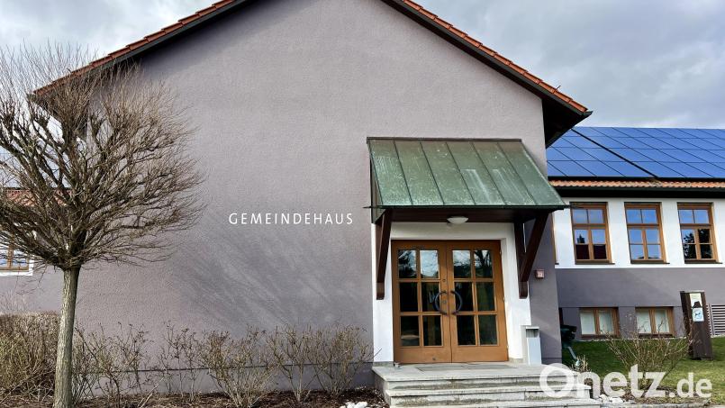 Die Vereine waren in den vergangenen Wochen in Sorge vor neuen hohen Nutzungsgebühren für das Gemeindehaus. Diese Sorge hat der Gemeinderat jetzt ausgeräumt. Archivbild: Eichl
