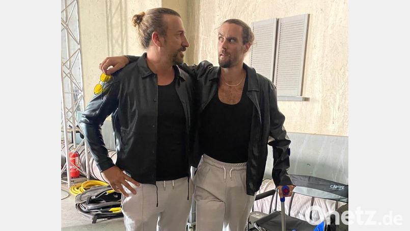 Für eine Netflix-Produktion musste Flurim Alija einen Schauspieler vertreten. Dafür wurde er wie ein Doppelgänger geschminkt, gestylt und gekleidet. Bild: Flurim Alija/exb