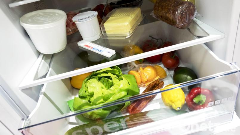 In Schwandorf ist am Donnerstag ein Kühlschrank explodiert. Symbolbild: Florian Schuh/dpa