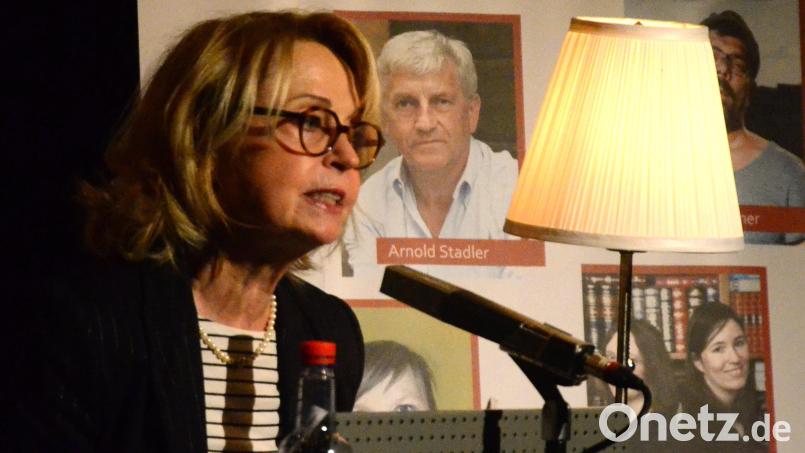 Gisela Schneeberger las bei den Weidener Literaturtagen. Bild: Kunz
