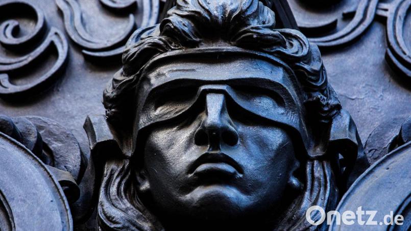 Eine Darstellung der Göttin Justitia. Bild: Carsten Koall/dpa/Symbolbild