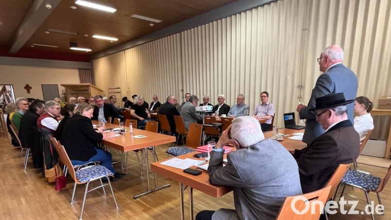 Zu seiner Mitgliederversammlung traf sich der Oberpfälzer Kulturbund in Schwarzenfeld.. Bild: Peter Morsbach/exb