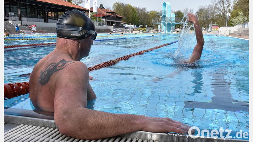Im Hockermühlbad, von den Ambergern liebevoll Hocko genannt, kann ab sofort wieder geschwommen werden. Bild: Stephan Huber