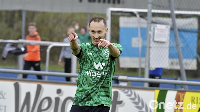 Florian Holfelder rettete dem 1. FC Rieden zumindest einen Punkt. Archivbild: Hubert Ziegler