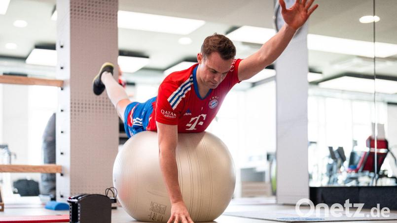 Manuel Neuer bei Cardio-Übungen im Fitnessraum des deutschen Rekordmeisters FC Bayern München. Archivbild: -/FC Bayern München/dpa